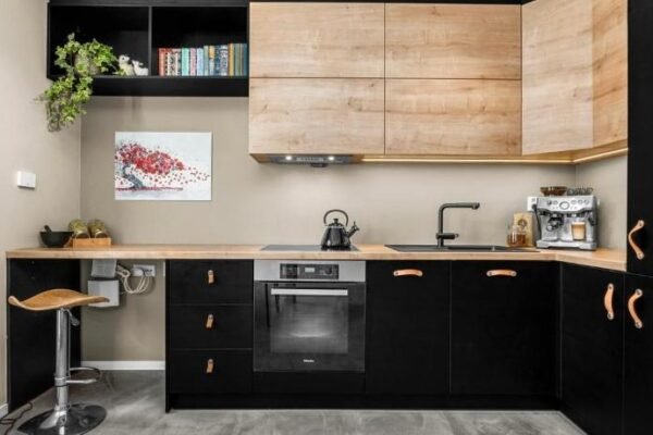 Trondheim’s smallest detached house in the middle of the city centre!