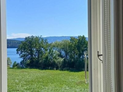 Lovely tiny house with a dream view !