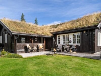 Charming cabin in Hemsedal Golf Alpin – ideal for families, fishing & skiing