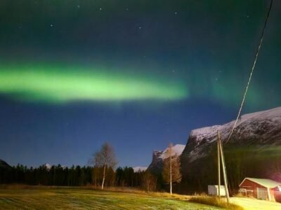 Tørfoss Gard, Hytte utleie, Campingvogn og bobil plasser