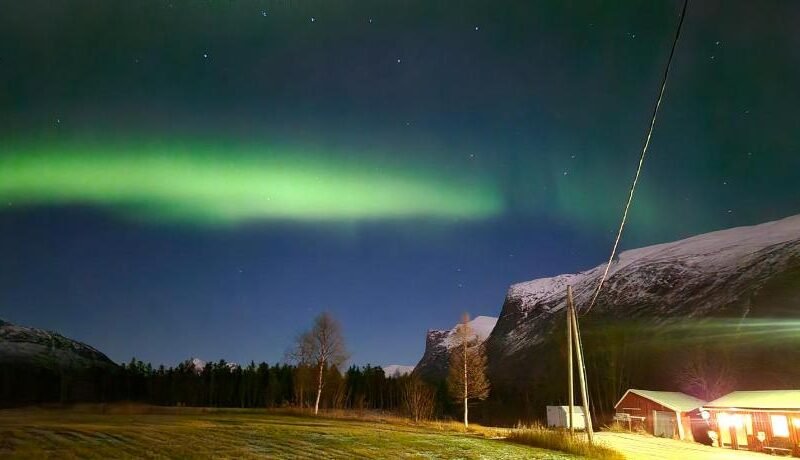 Tørfoss Gard, Hytte utleie, Campingvogn og bobil plasser