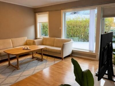 Cozy 2-Bedroom Apartment, 5 Min from the Zoo – Towels & Bed Linen Included