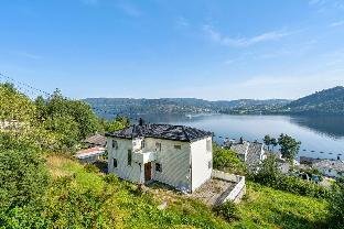 Budget Getaway with Fjord View
