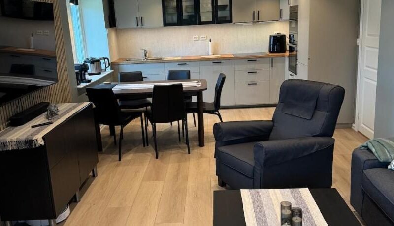 Lovely private home of 90 m2 with 3 bedrooms and 2 bathrooms