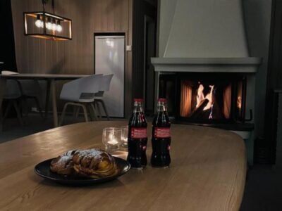 Cozy cabin in the middle of peaceful surroundings