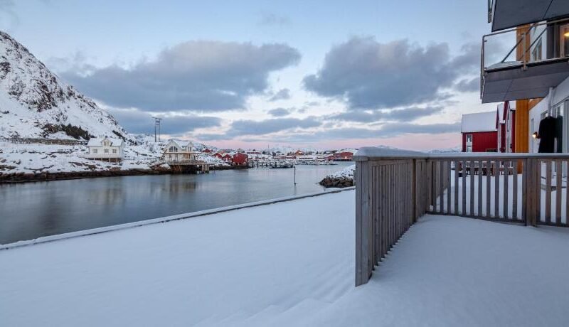 Seaside apartment in Ballstad