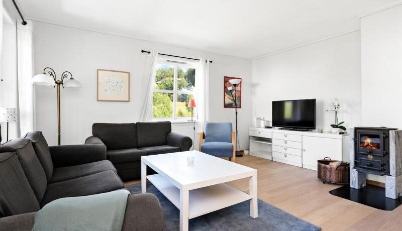 Family-friendly, spacious apartment, parking