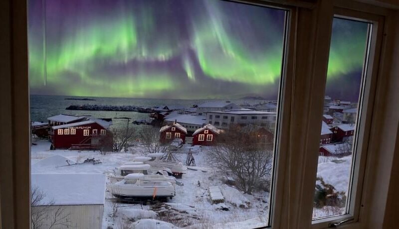 Lofoten Aurora Seafront Penthouse 罗弗敦极光海滨顶层豪华公寓