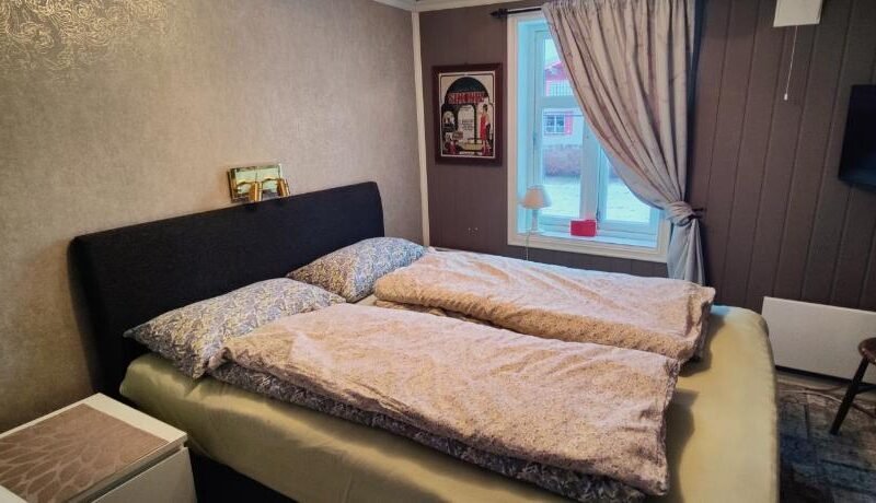 Øya husrom-dobbeltseng