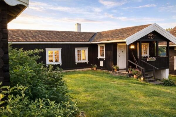 Smie pa sjarmerende og historisk gard