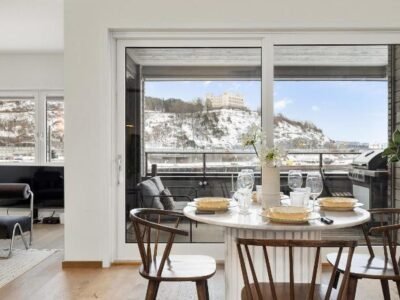 Unmatched Location – Front Row Fjord Apartment – 2 Bedrooms