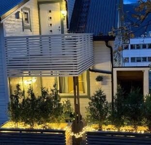 Modern Comfort in 1902 Wooden House, Tromsø Center