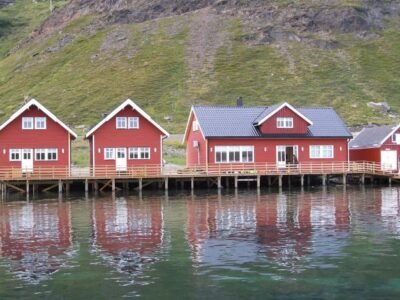 Sarnes Seaside Cabins