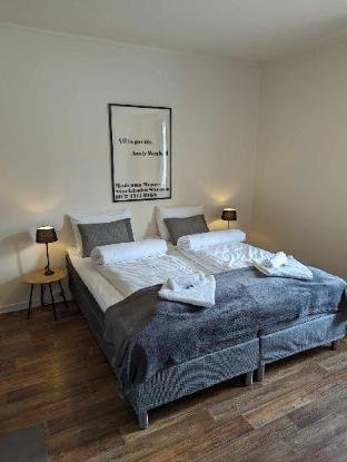 Railside Track Apartment