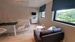 Comfortable apartment with free parking