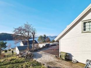 person holiday home in Masfjordnes-By Traum