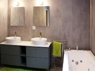 person holiday home in Kvenvaer