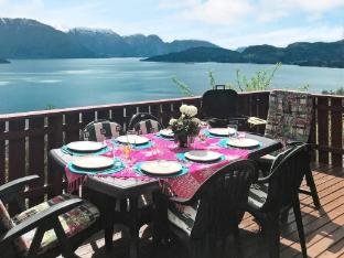 person holiday home in Norheimsund-By Traum