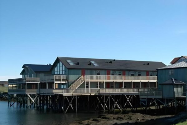 Grønnbuene Rorbu Hotel