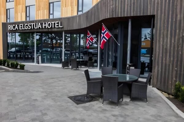 Thon Partner Elgstua Hotel