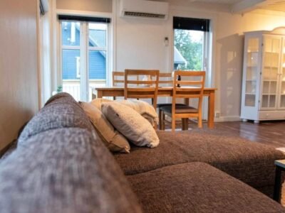 Cozy | Modern | Scenic view